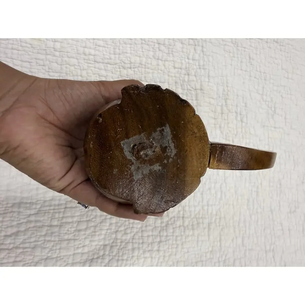N/A carved wooden